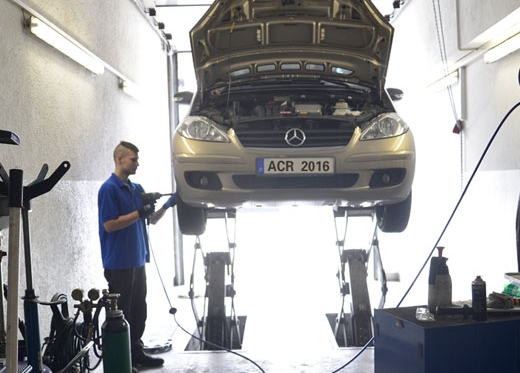 ACR Autoteile GmbH KFZ-Kundenservice mit eigener KfZ-Werkstatt ACR Autoteile GmbH KFZ-Kundenservice mit eigener KfZ-Werkstatt